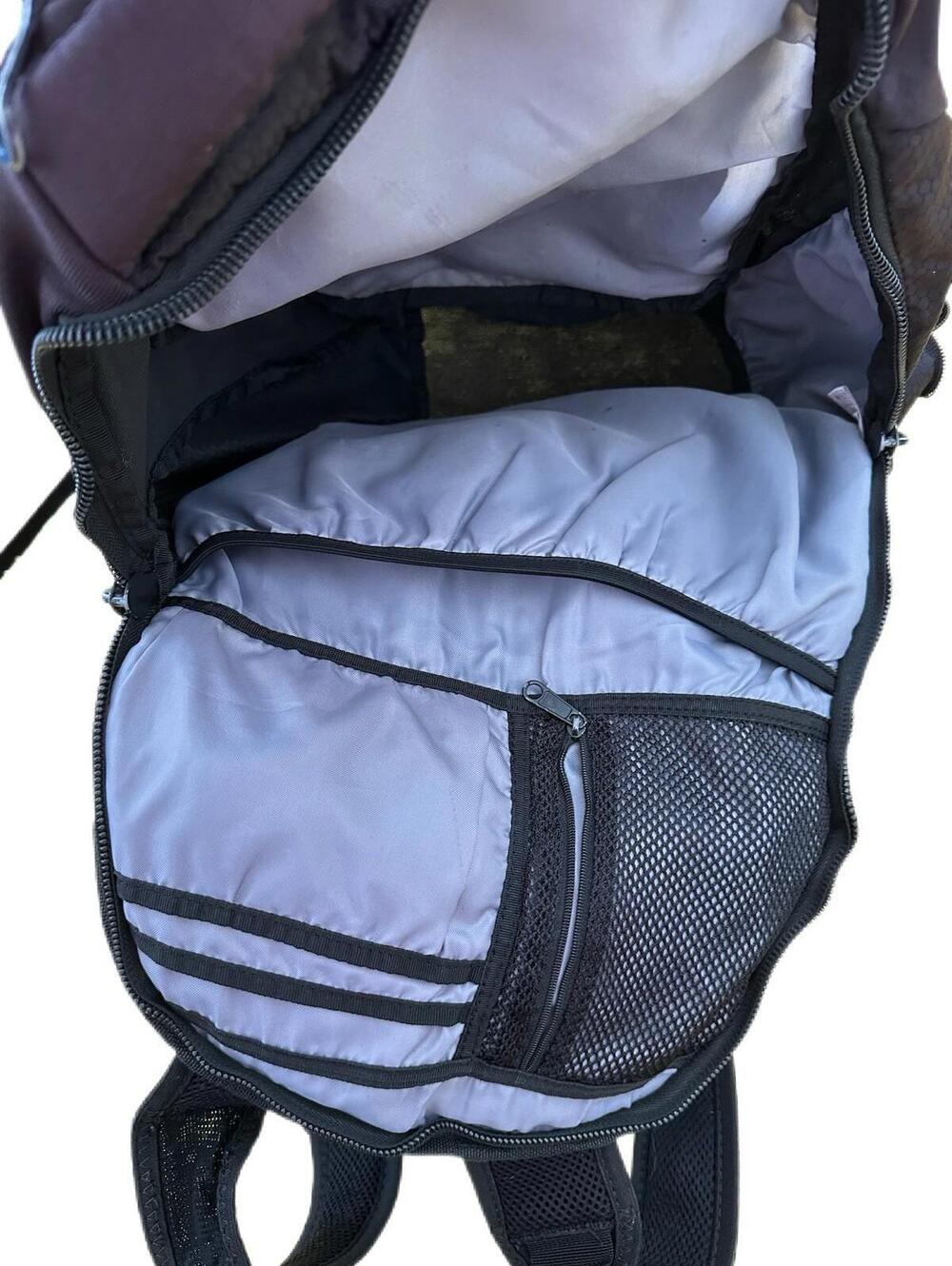 Adidas Backpack Medium - Picture 3 of 4